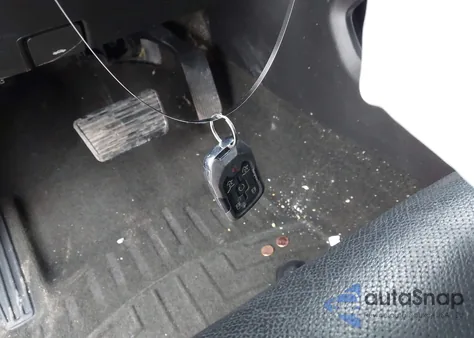 2017 Chevrolet Suburban Premier из США, поврежденный, VIN 1GNSKJKC1HR371036